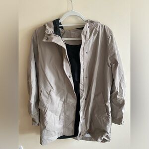 Athleta Rain Coat (m)